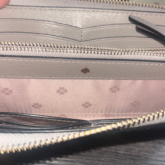 Kate Spade Margaux Slim Continental Wallet Black & Warm Taupe - Picture 8 of 12